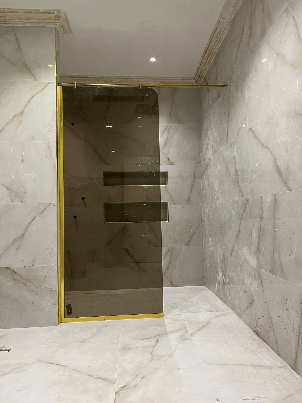 كابينة شاور